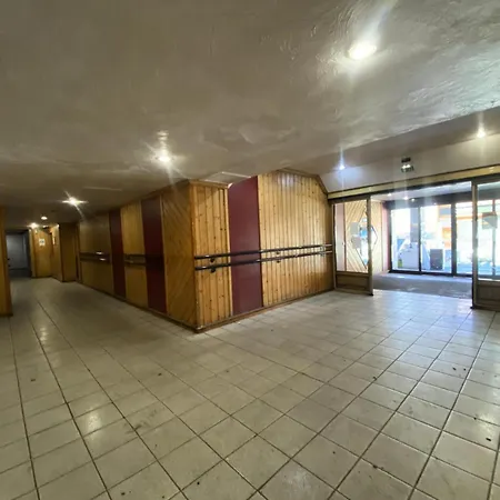 Apartman Neves - Location: Pour 4 Personnes Dans Un Quartier Jeune Et Anime Les Neves Mae-9062 *