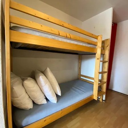 Résidence Neves - Location: Pour 4 Personnes Dans Un Quartier Jeune Et Animé Les Neves Mae-9062 Appartement