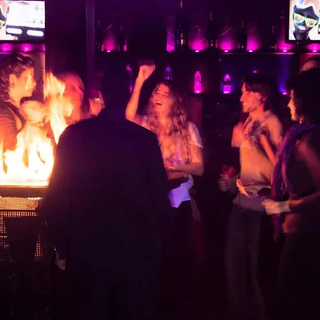 Neves - Location: Pour 4 Personnes Dans Un Quartier Jeune Et Anime Les Neves Mae-9062 *