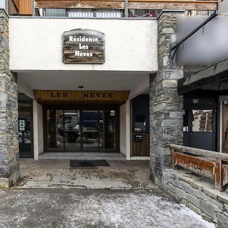 Neves - Location: Pour 4 Personnes Dans Un Quartier Jeune Et Anime Les Neves Mae-9062 Apartman *