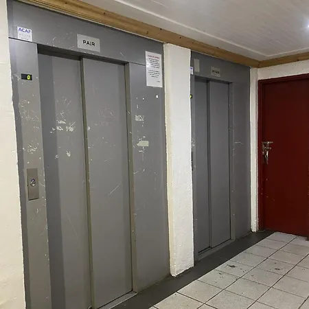 Neves - Location: Pour 4 Personnes Dans Un Quartier Jeune Et Anime Les Neves Mae-9062